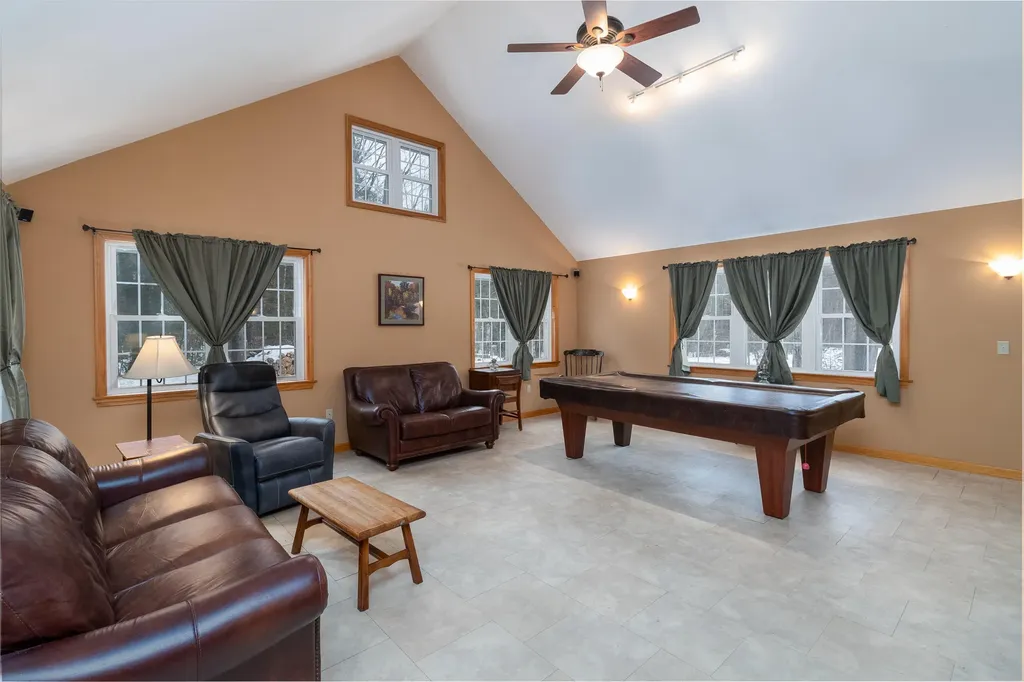 341 Sumner Road Leeds ME 04263