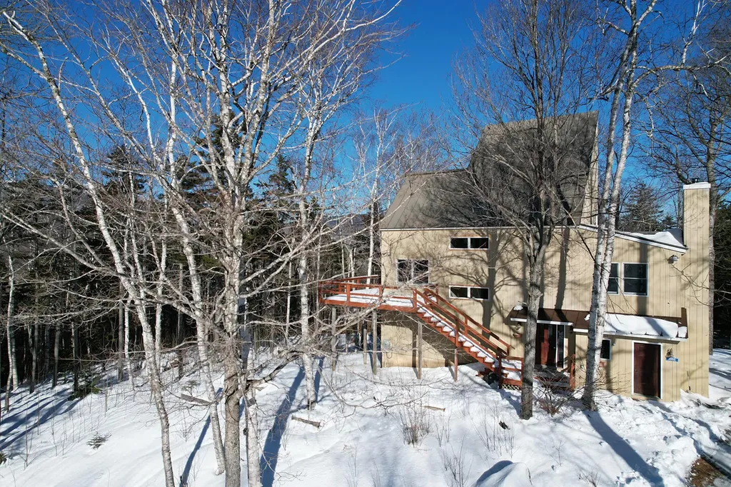 2003 Hutchins Circle Carrabassett Valley ME 04947