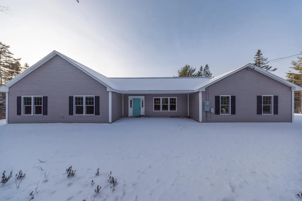 142 Windsor Way Ellsworth ME 04605