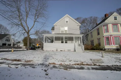 82 Montgomery Street Bangor ME 04401