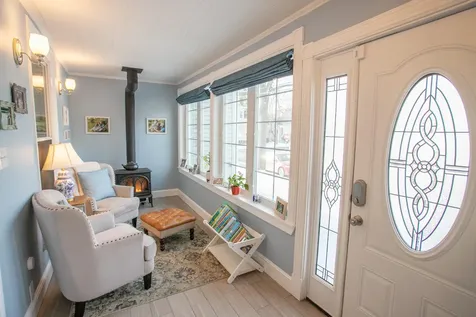 82 Montgomery Street Bangor ME 04401
