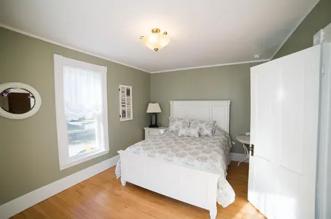 82 Montgomery Street Bangor ME 04401
