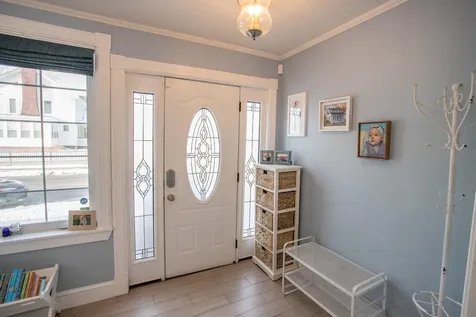 82 Montgomery Street Bangor ME 04401