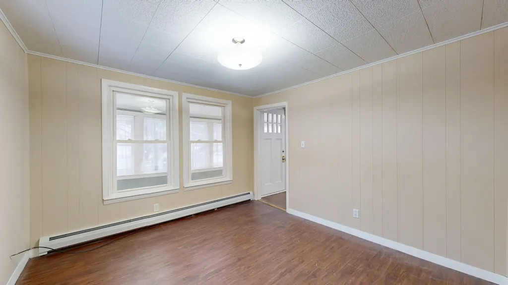 12 Boston Avenue Lewiston ME 04240