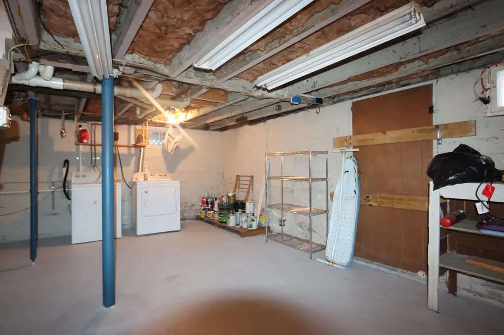12 Boston Avenue Lewiston ME 04240