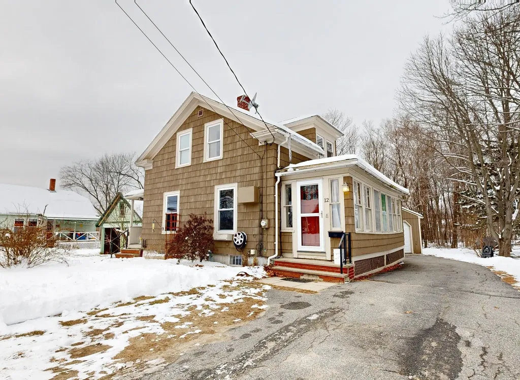 12 Boston Avenue Lewiston ME 04240