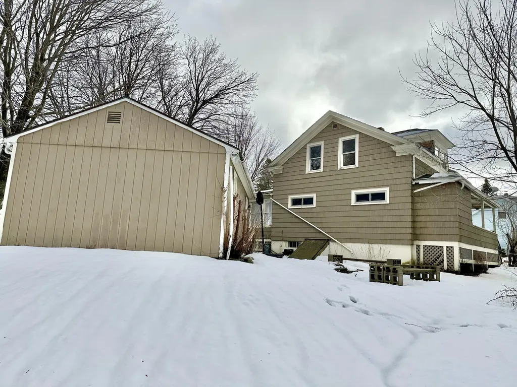 12 Boston Avenue Lewiston ME 04240