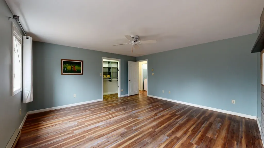 48 Colonial Way Auburn ME 04210