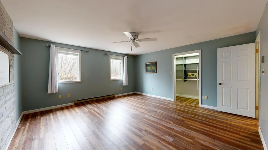 48 Colonial Way Auburn ME 04210