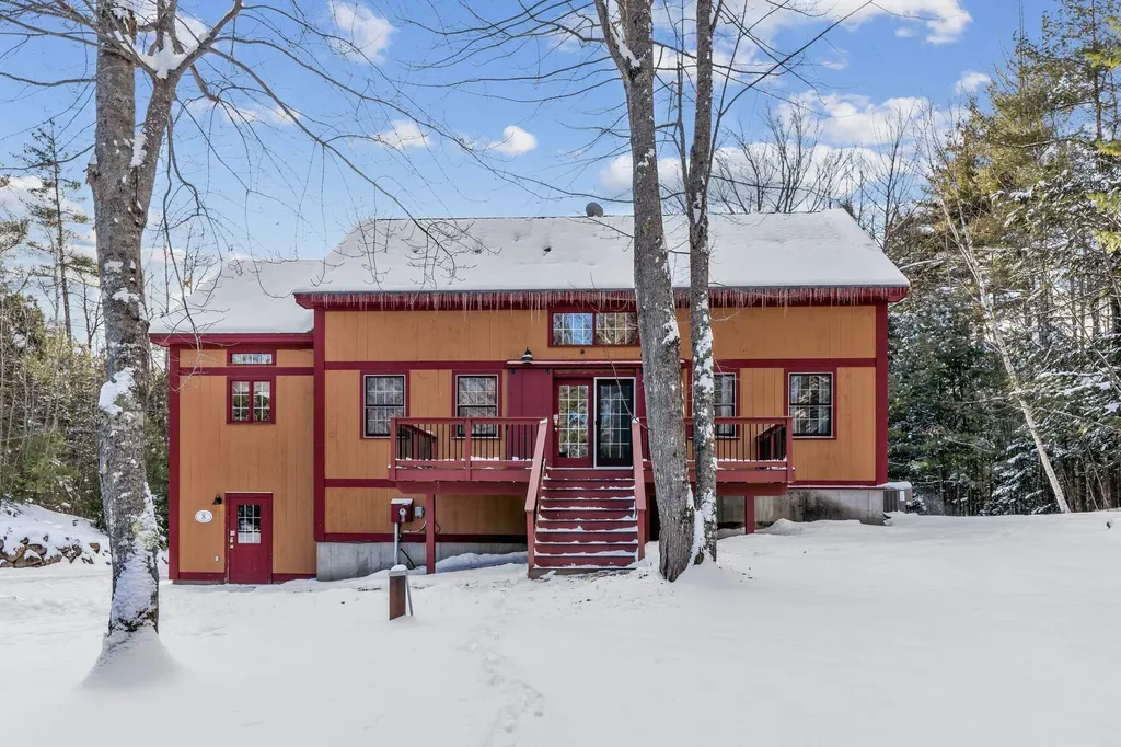 8 Mahaney Lane Bethel ME 04261