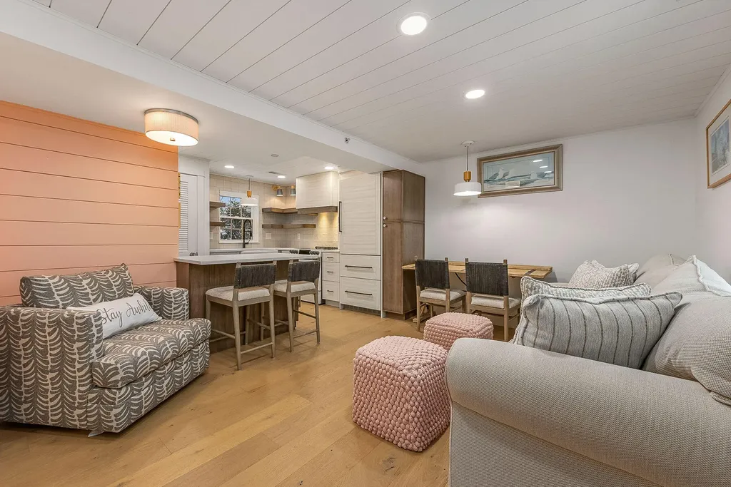 272 Mills Road Kennebunkport ME 04046