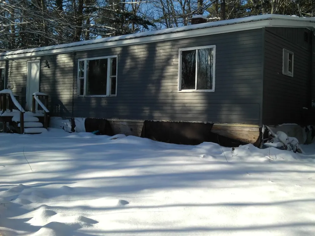 615 Hatchet Mountain Road Hope ME 04847