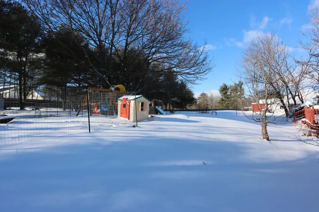 123 Old Lisbon Road Lewiston ME 04240