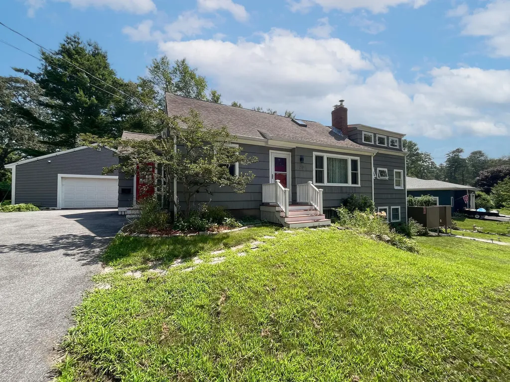 20 Thrasher Road Cape Elizabeth ME 04107