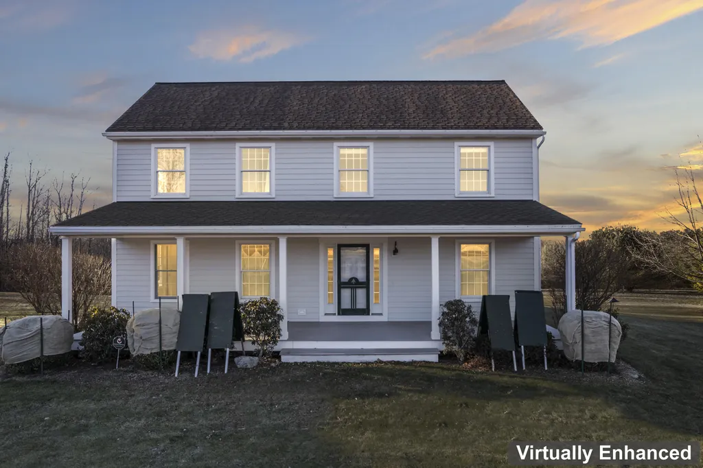 20 Orchard Lane New Gloucester ME 04260