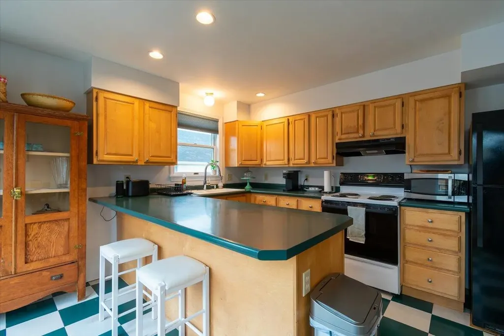2520 Atlantic Highway Lincolnville ME 04849