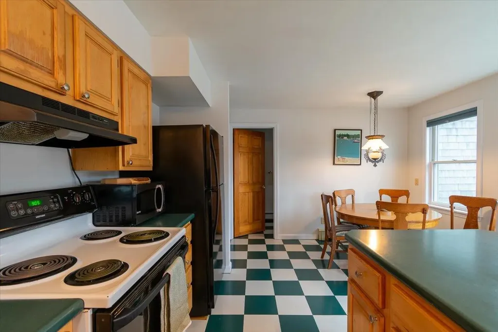 2520 Atlantic Highway Lincolnville ME 04849