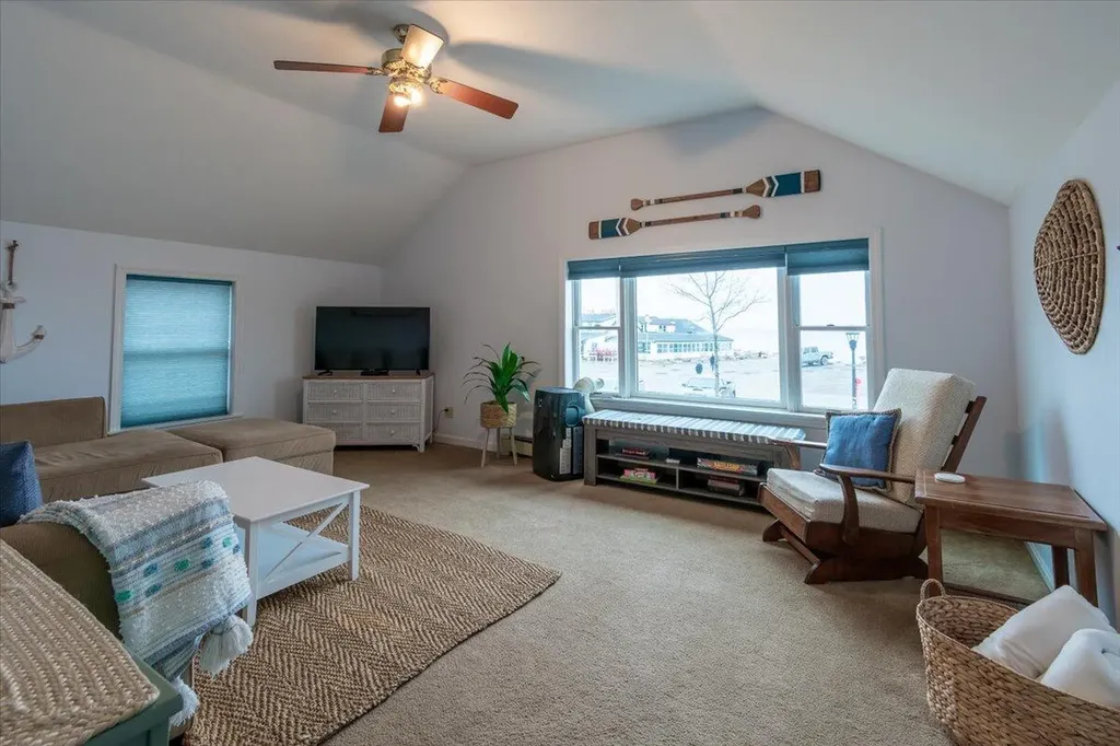 2520 Atlantic Highway Lincolnville ME 04849