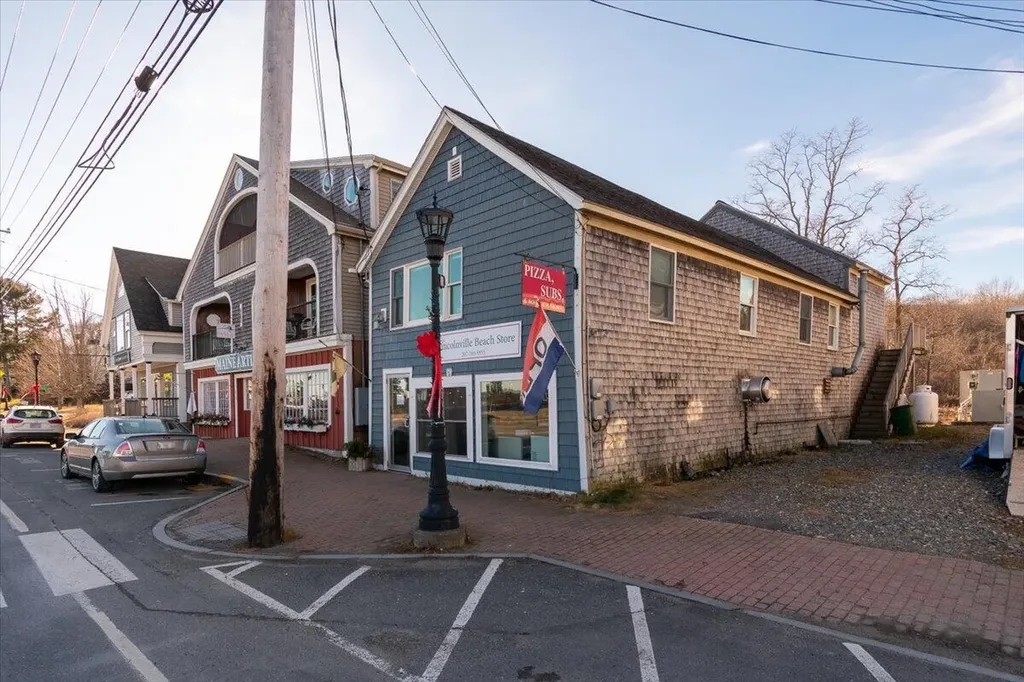2520 Atlantic Highway Lincolnville ME 04849