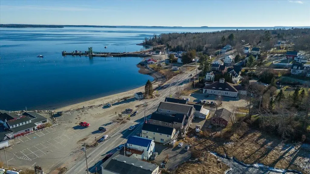 2520 Atlantic Highway Lincolnville ME 04849