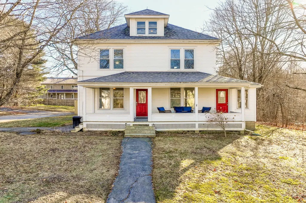 397 Main Street Warren ME 04864