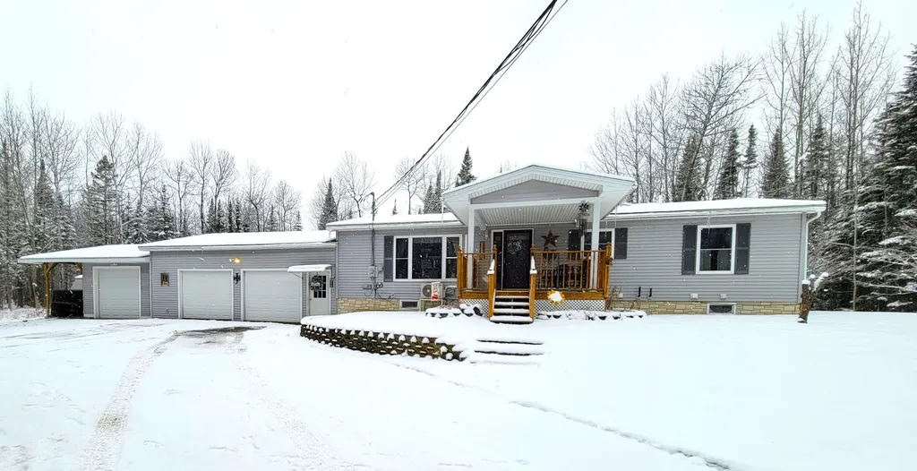 80 Moose Ridge Road Mapleton ME 04757