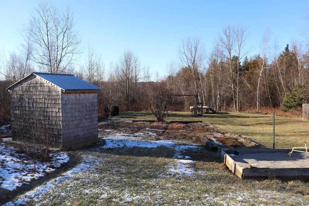 920 Old County Road Etna ME 04434