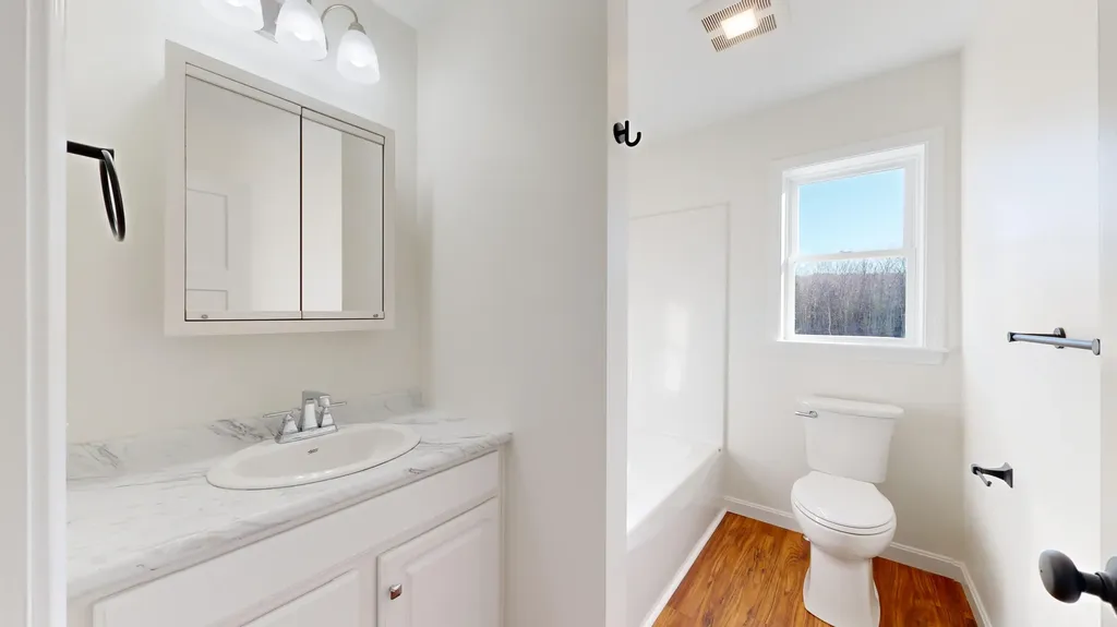 10 Hayfield Drive Greene ME 04236