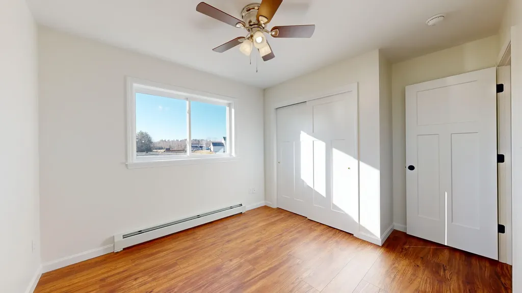 10 Hayfield Drive Greene ME 04236