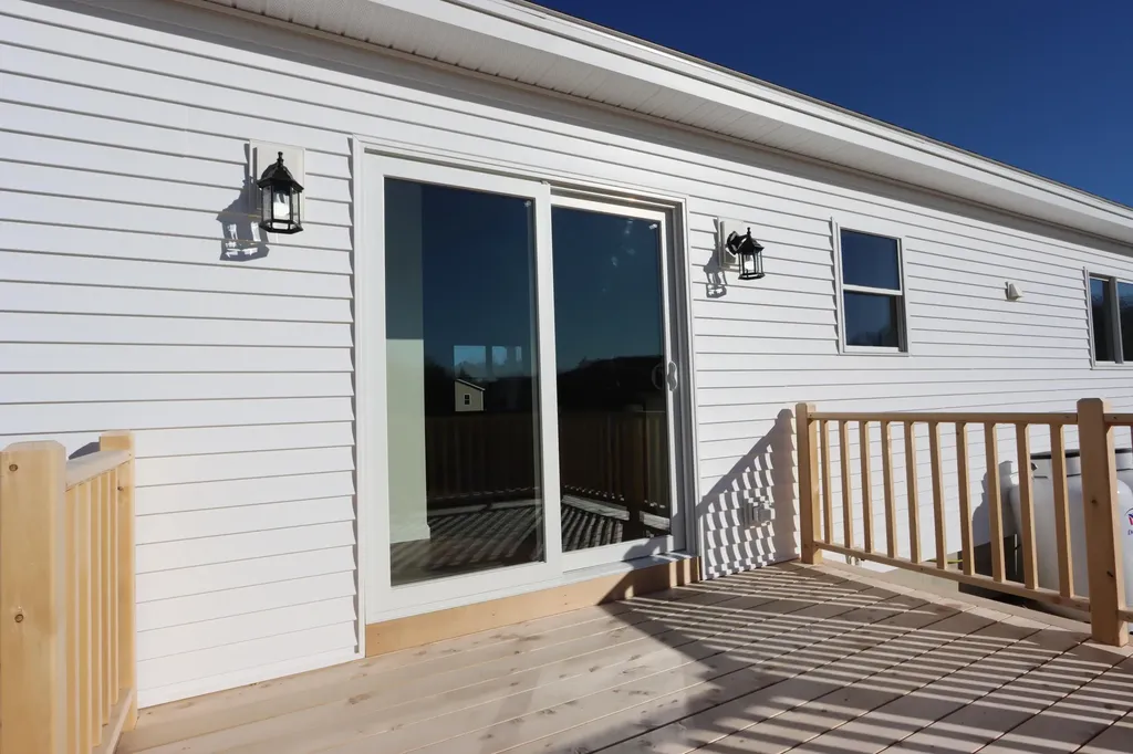 10 Hayfield Drive Greene ME 04236