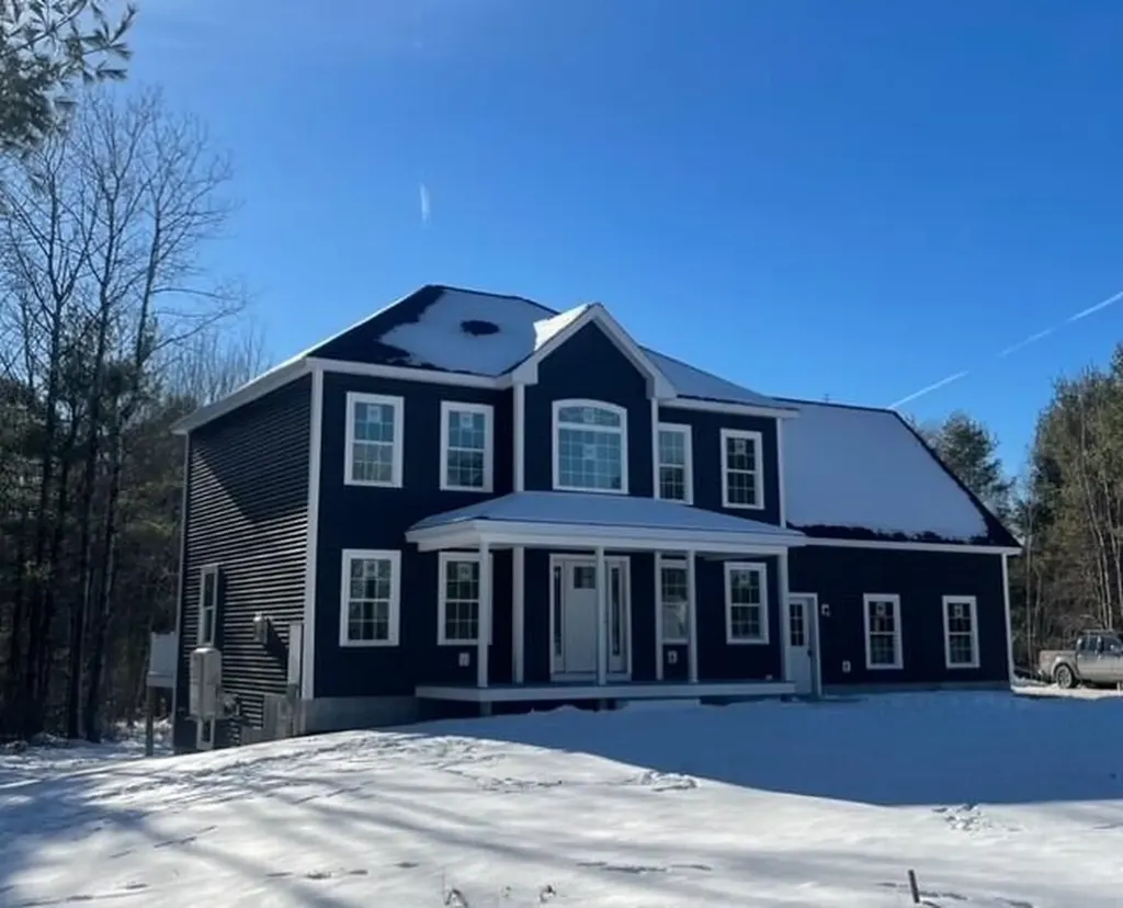 315 Pownal Road Freeport ME 04032
