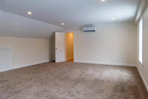 315 Pownal Road Freeport ME 04032