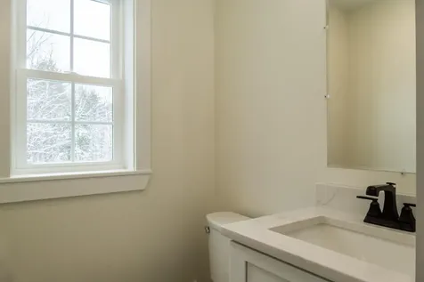 315 Pownal Road Freeport ME 04032