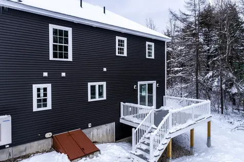 315 Pownal Road Freeport ME 04032