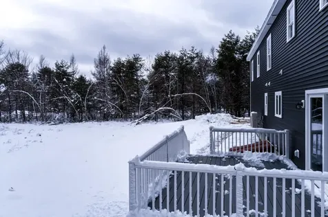 315 Pownal Road Freeport ME 04032