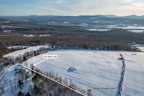 1326 Butler Road Union ME 04862