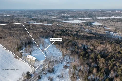 1326 Butler Road Union ME 04862