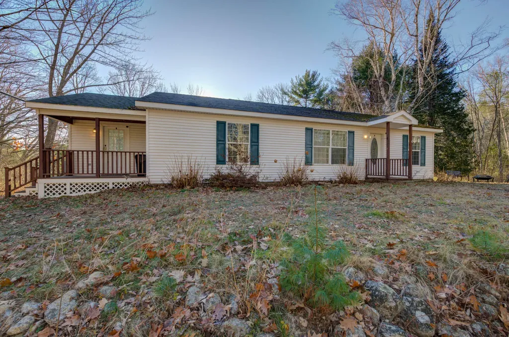 368 E Neck Road Nobleboro ME 04555