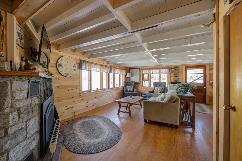 121 Shelton Trail Rangeley Plt ME 04970