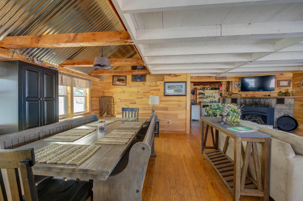 121 Shelton Trail Rangeley Plt ME 04970