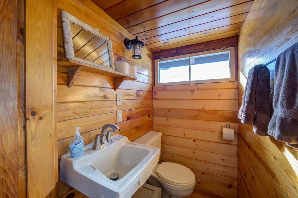 121 Shelton Trail Rangeley Plt ME 04970