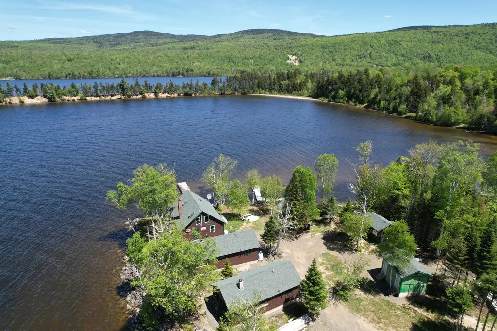 121 Shelton Trail Rangeley Plt ME 04970