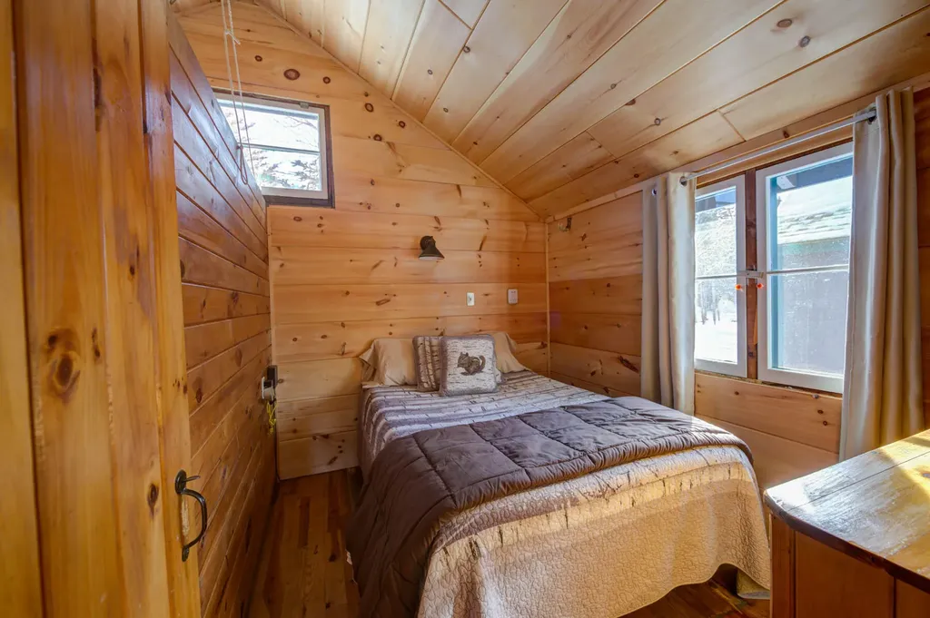 121 Shelton Trail Rangeley Plt ME 04970
