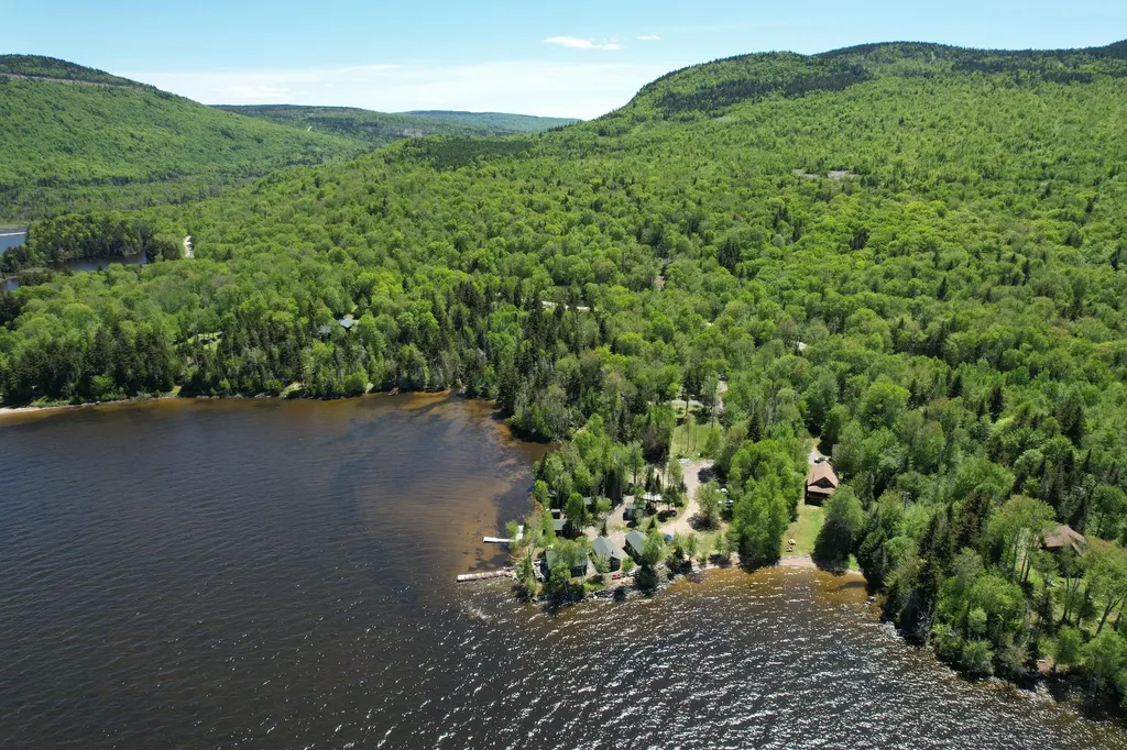 121 Shelton Trail Rangeley Plt ME 04970