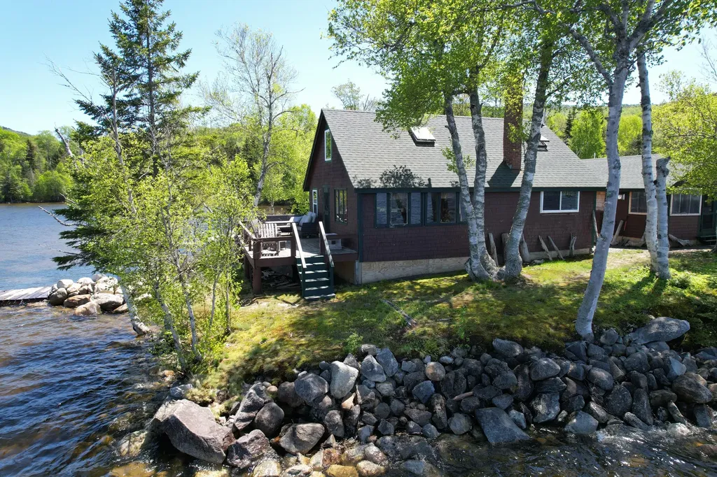 121 Shelton Trail Rangeley Plt ME 04970