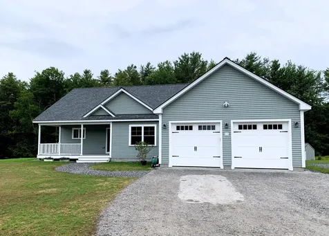 11 Halcyon Drive Topsham ME 04086