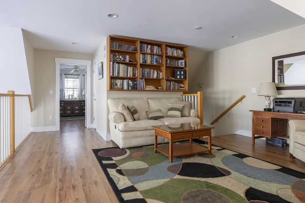 61 Birch Drive Poland ME 04274