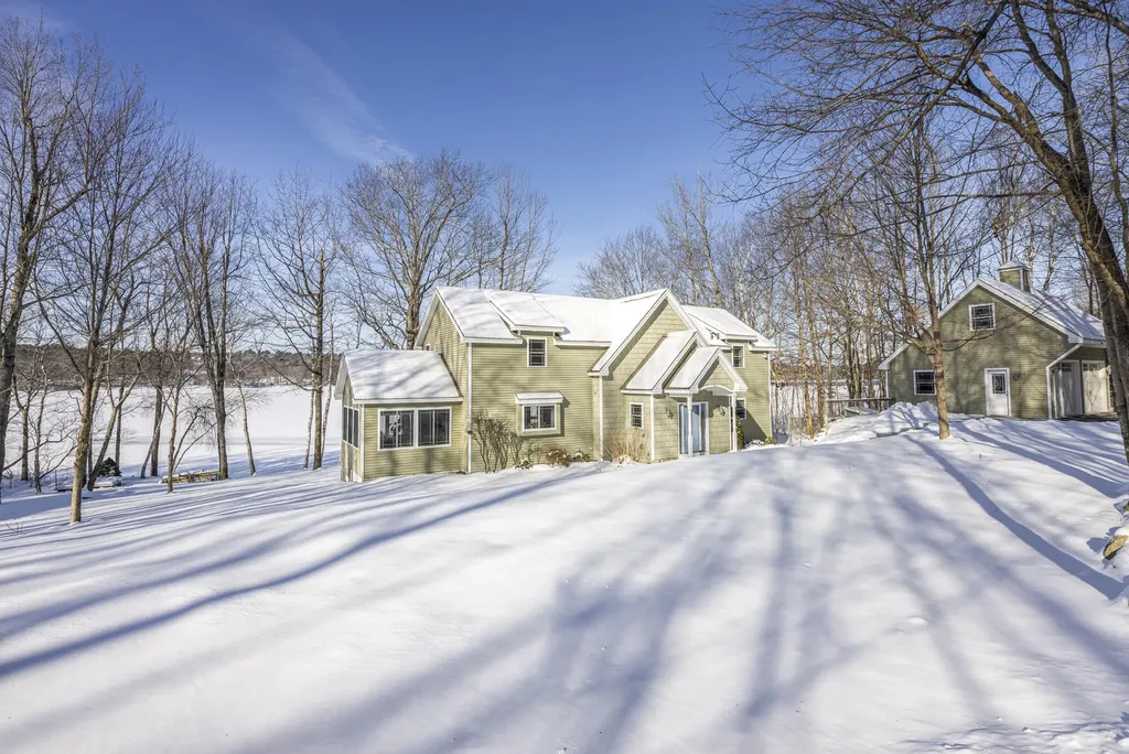 61 Birch Drive Poland ME 04274