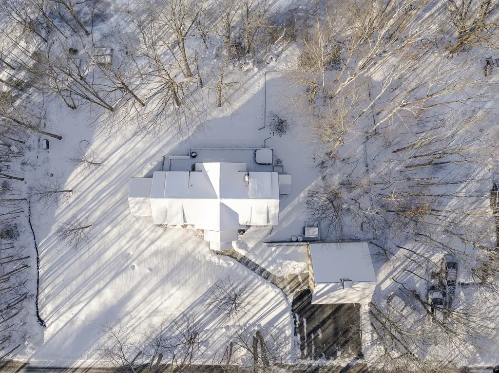61 Birch Drive Poland ME 04274