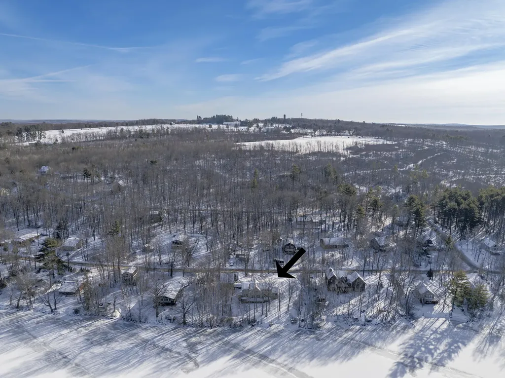61 Birch Drive Poland ME 04274